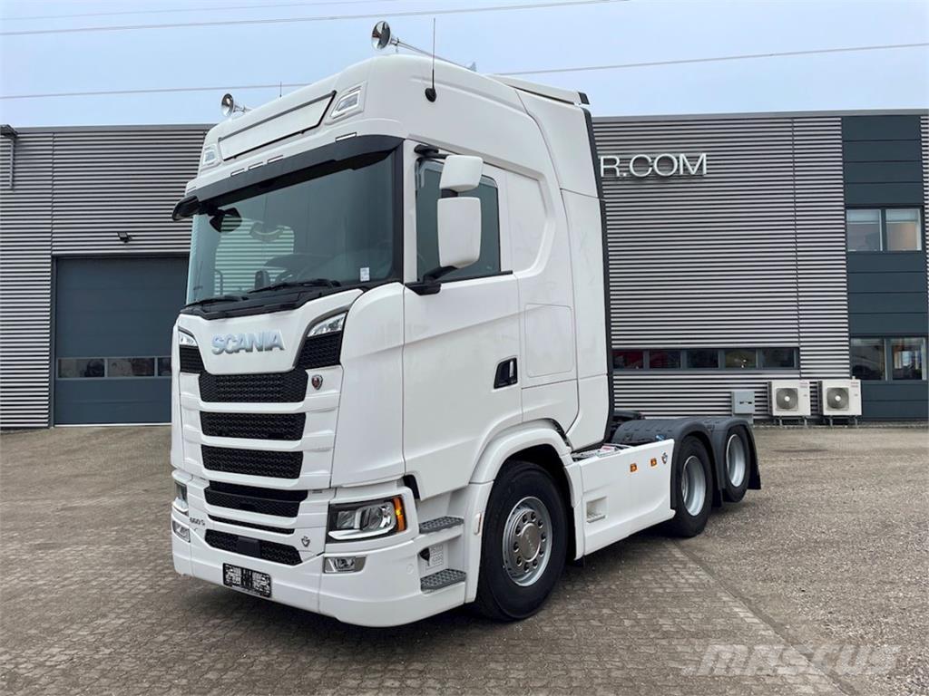Scania S660 Tracteur routier