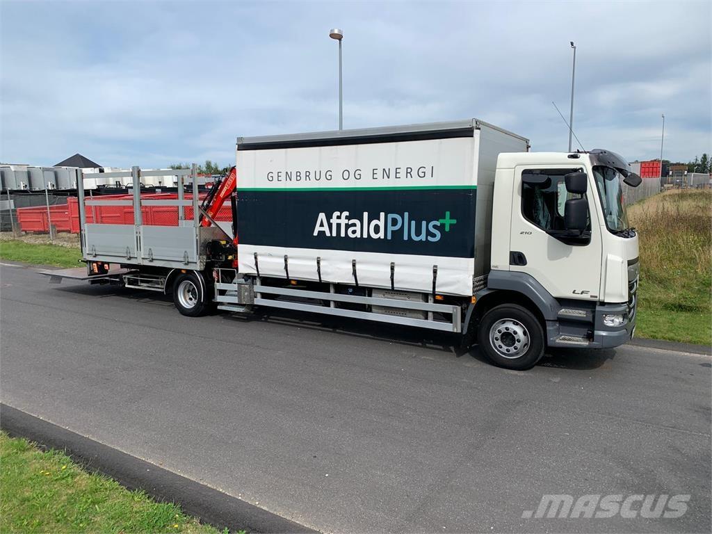 DAF LF210 4x2 FA Camion plateau ridelle avec grue
