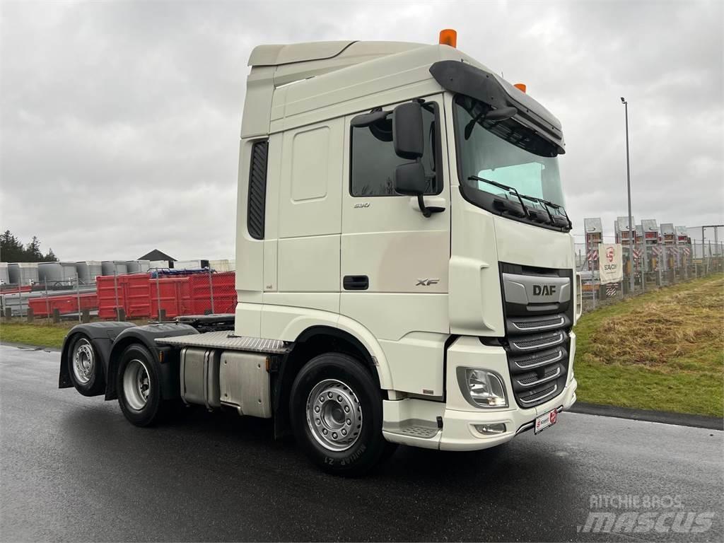 DAF XF 530 6x2 FTR Tracteur routier