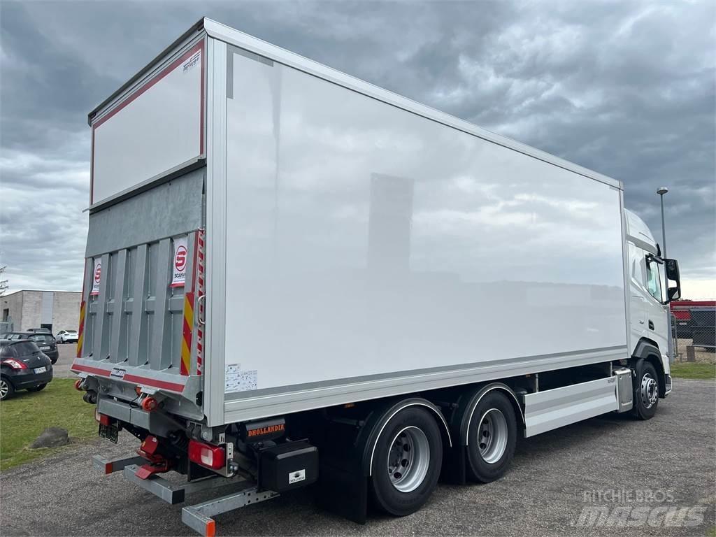 DAF XF480 FAS 6x2 Camion Fourgon