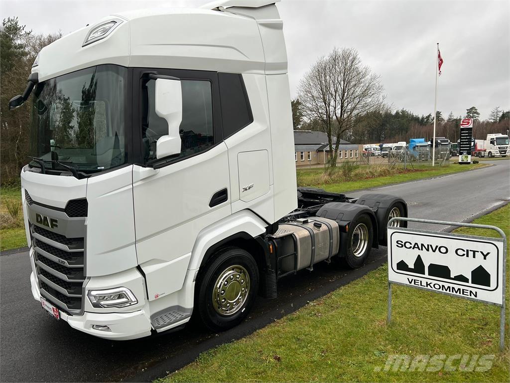 DAF XF530 FTS 6x2 Tracteur routier