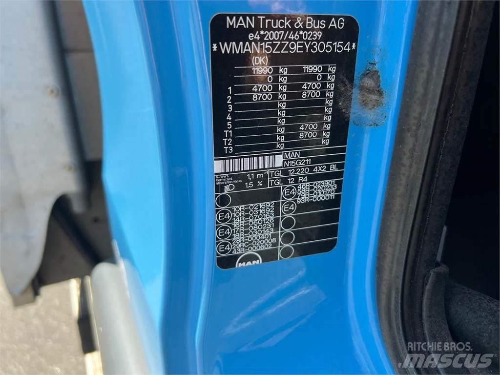 MAN TGL 12-220 BL Camion à rideaux coulissants (PLSC)