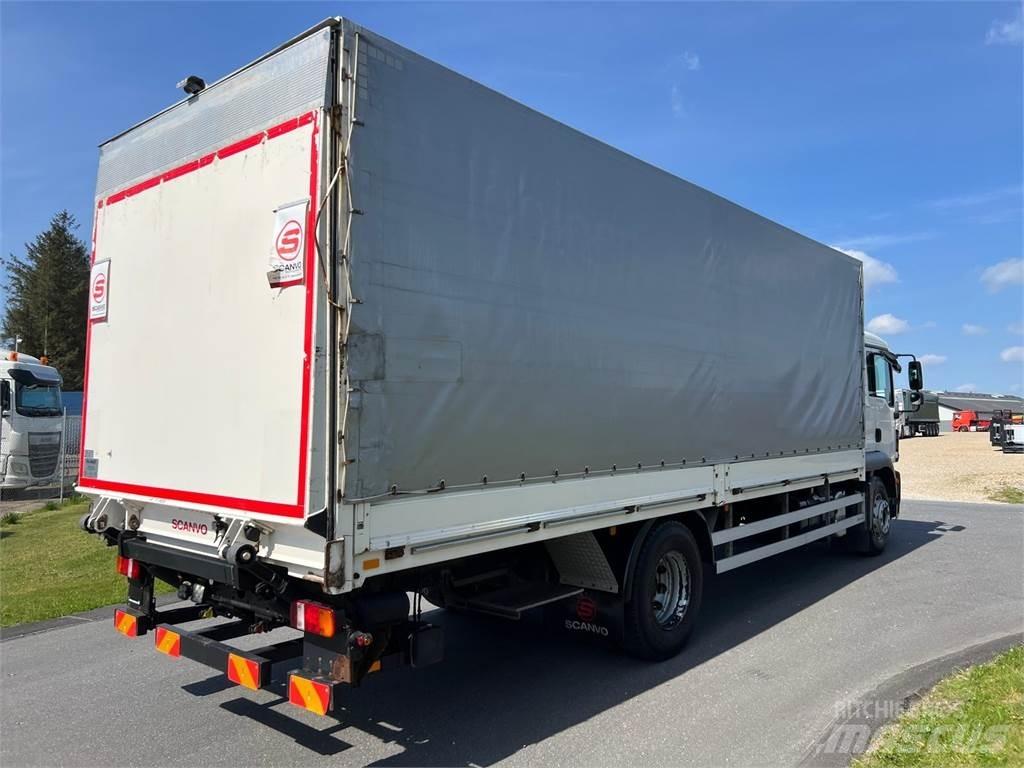 MAN TGM 18-340 BL Camion à rideaux coulissants (PLSC)