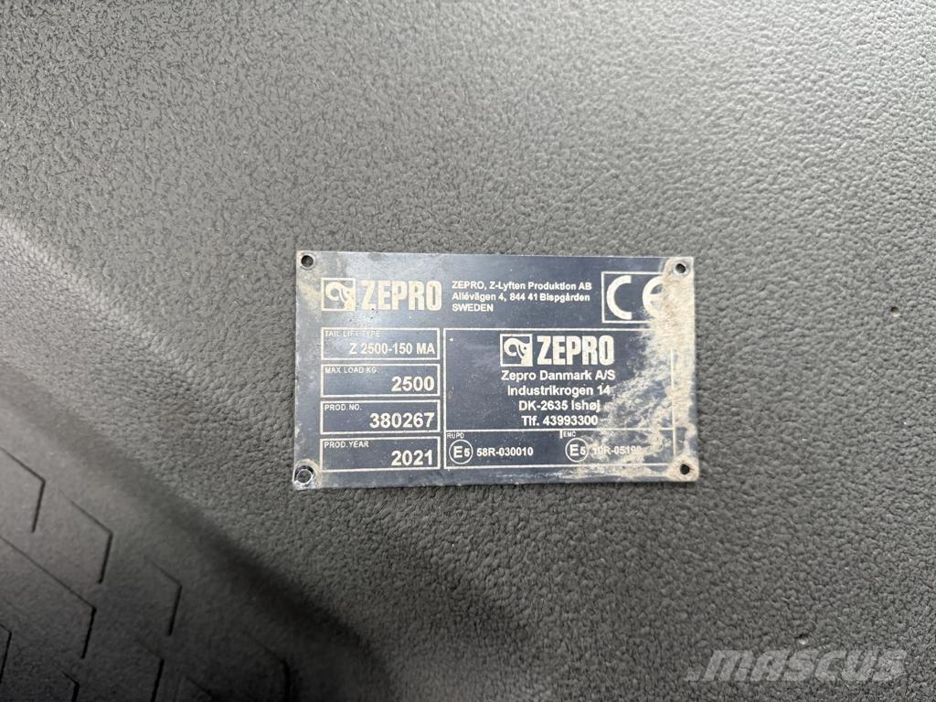 Volvo FM380 7800mm Camion à rideaux coulissants (PLSC)