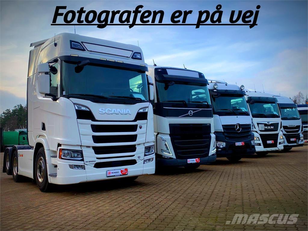 Volvo FM450 Camion ampliroll