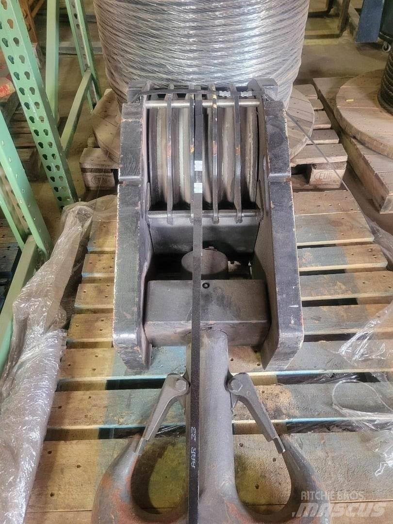 Liebherr  Accessoires et pièces pour grue
