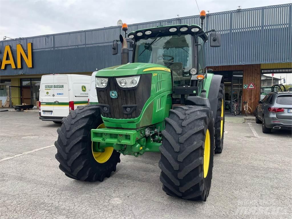 John Deere 6210 R Tracteur