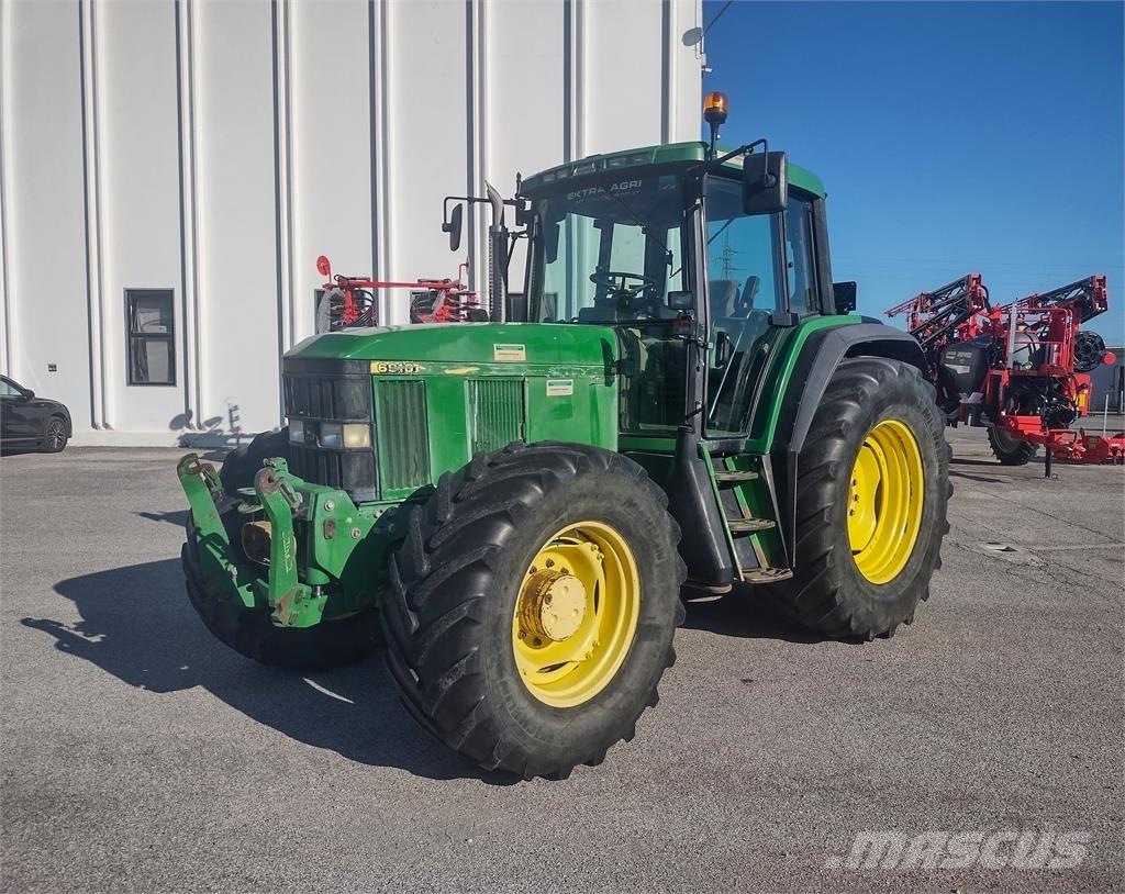John Deere 6910 S Tracteur