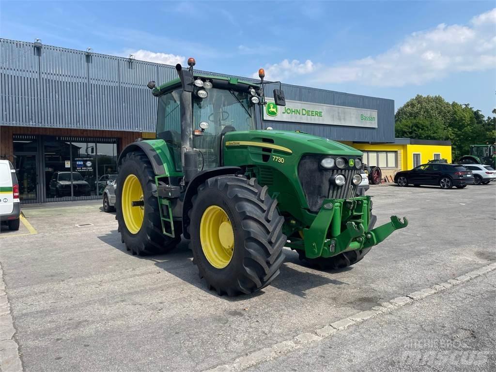 John Deere 7730 Tracteur