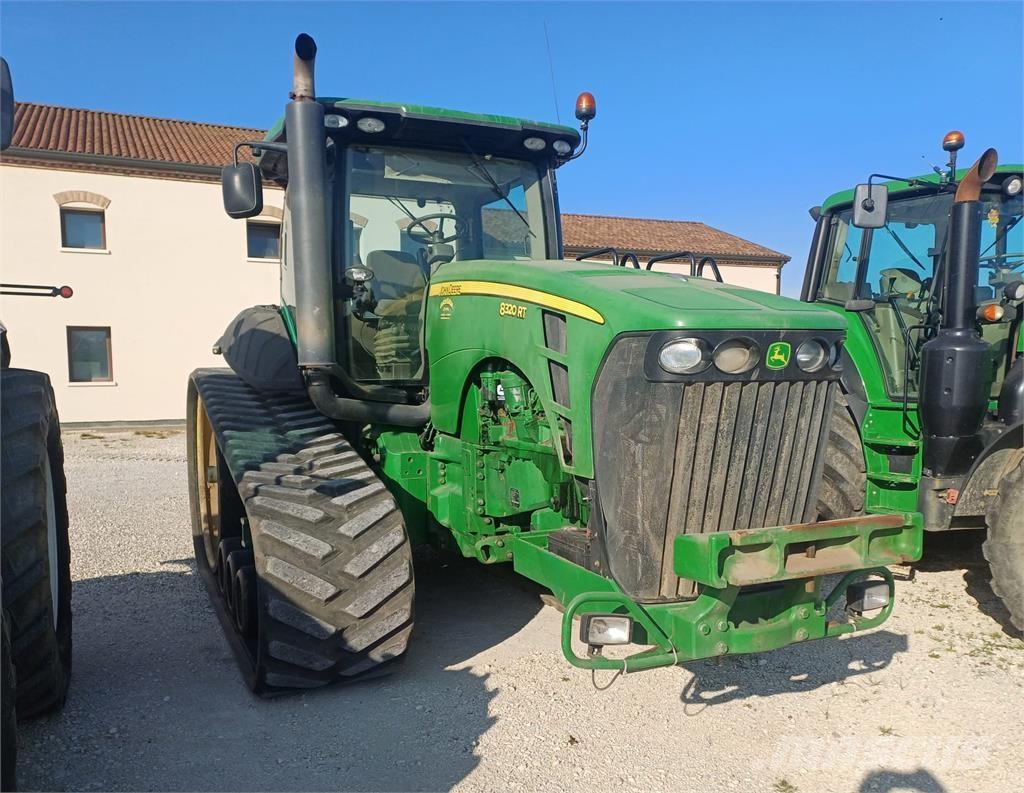 John Deere 8320 RT Tracteur