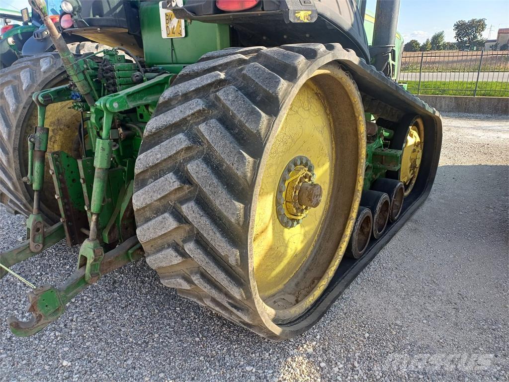 John Deere 8320 RT Tracteur