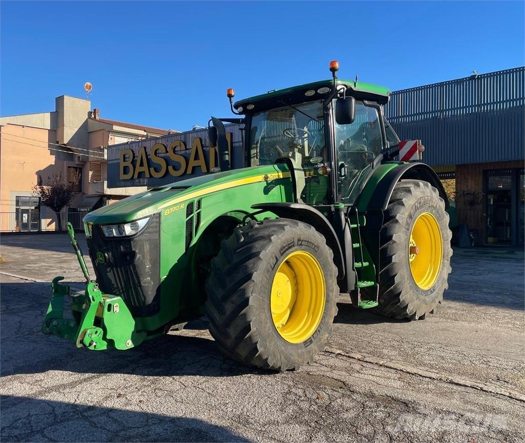 John Deere 8370 R Tracteur