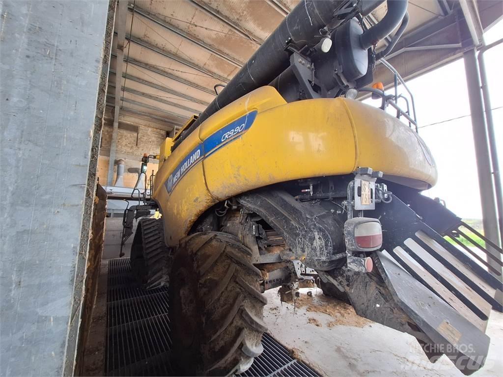 New Holland CR9.90 Moissonneuse batteuse