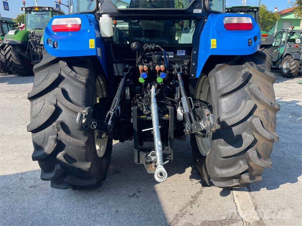 New Holland T5 100 Tracteur