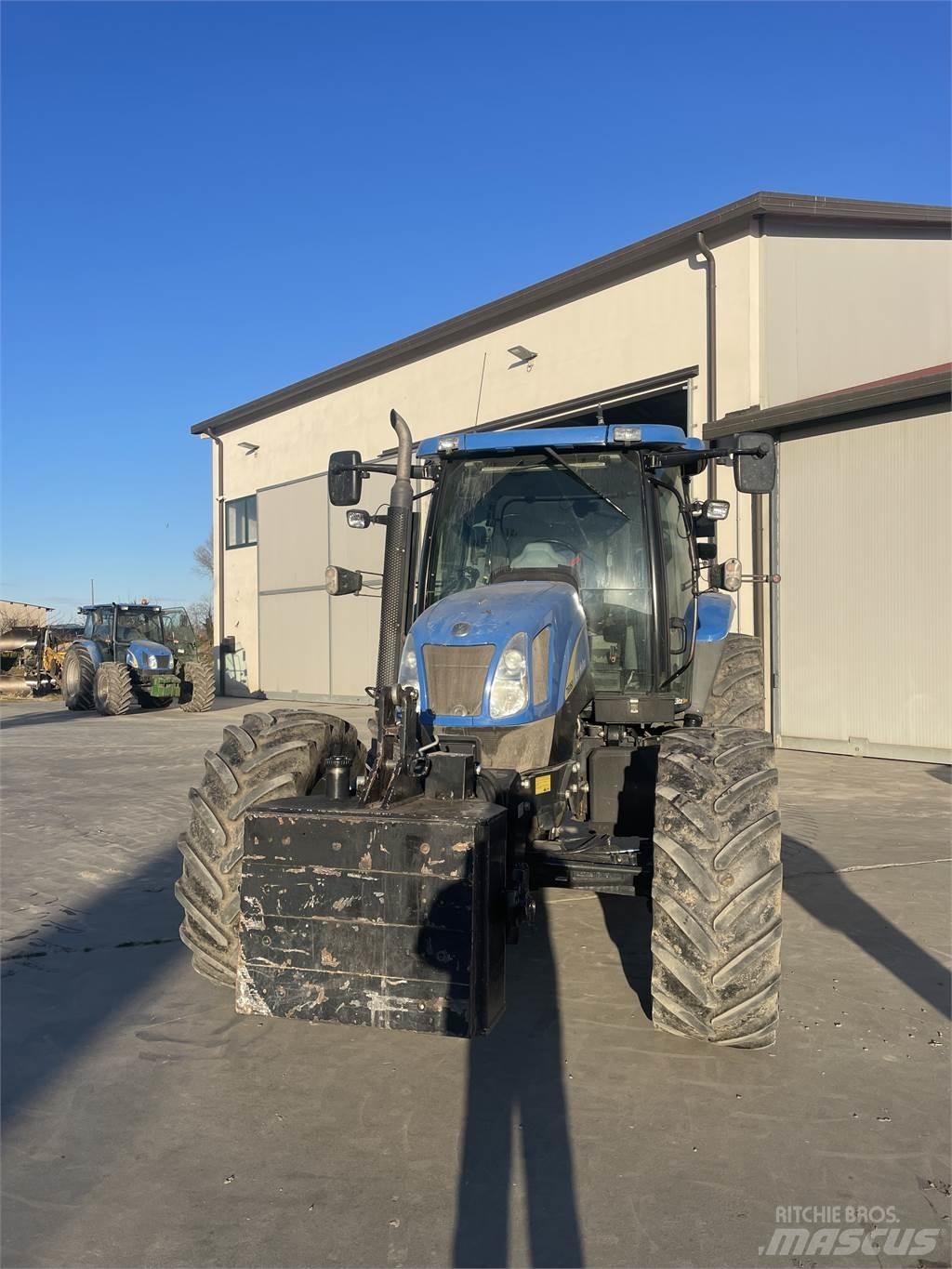 New Holland T6060 Tracteur