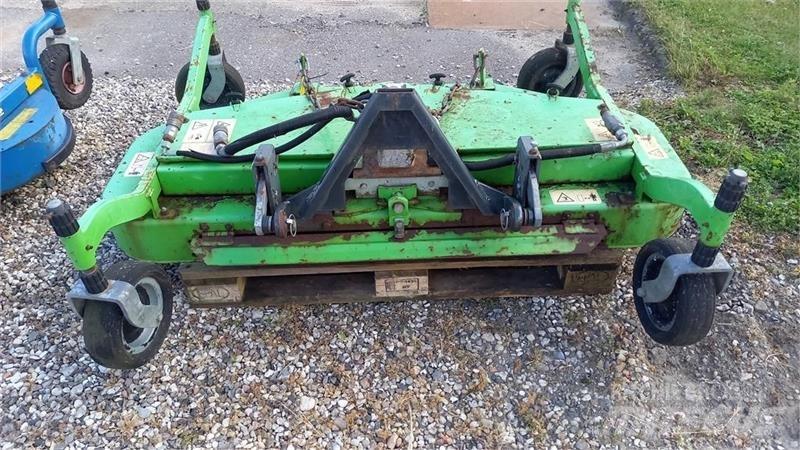  - - -  150 Cm Hydr. Tondeuses tractées