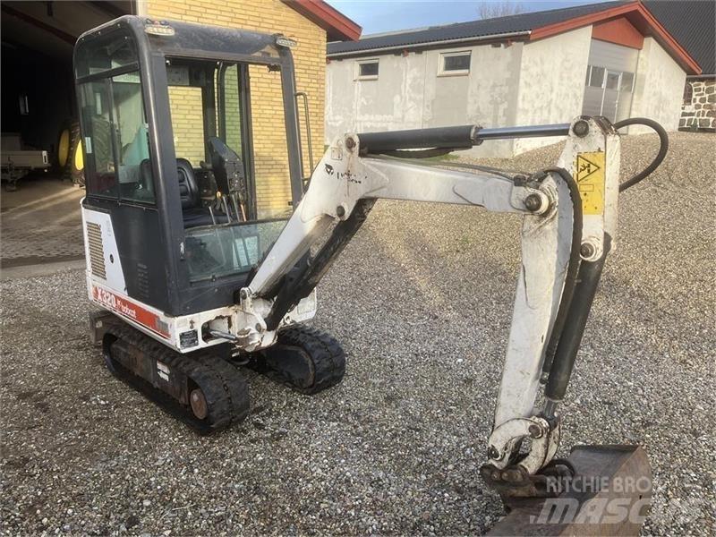Bobcat x320 Mini pelle < 7t