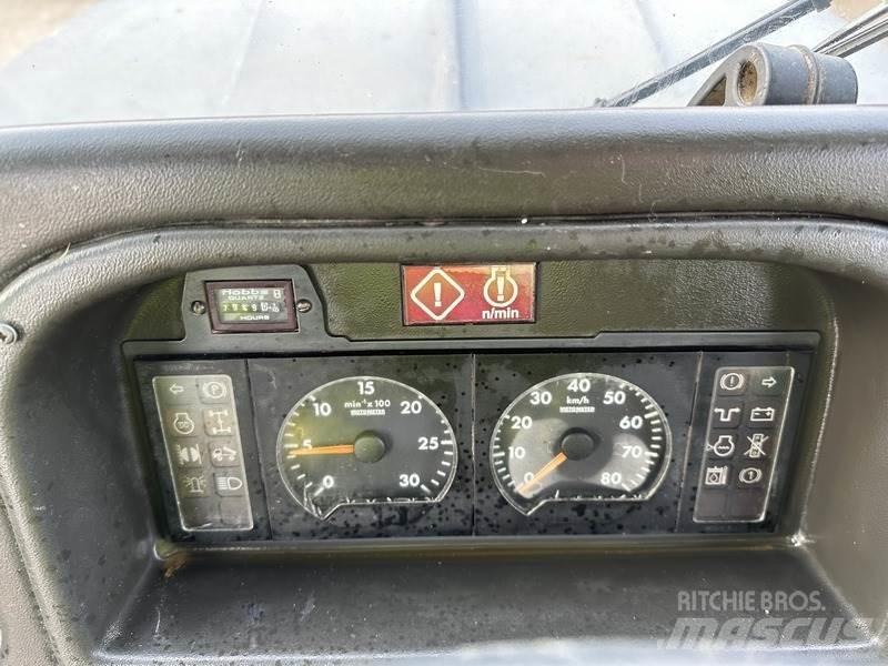 Bell B25C Tombereau articulé
