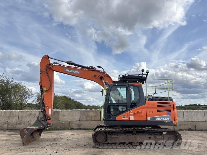 Doosan DX140LC-5 Pelle sur chenilles