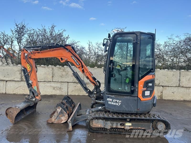 Doosan DX27 Pelle sur chenilles