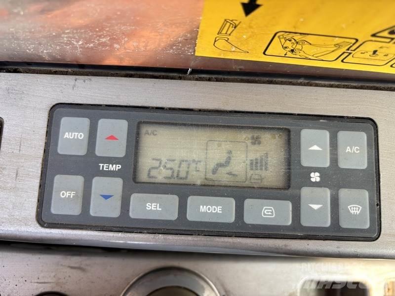 Doosan DX480LC Pelle sur chenilles