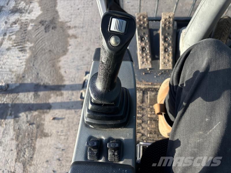 Fuchs MHL250 Manutention - Autres