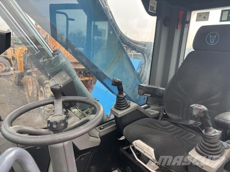 Fuchs MHL320 Pelle à déchets