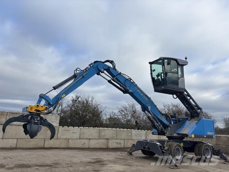 Fuchs MHL320 Pelle à déchets