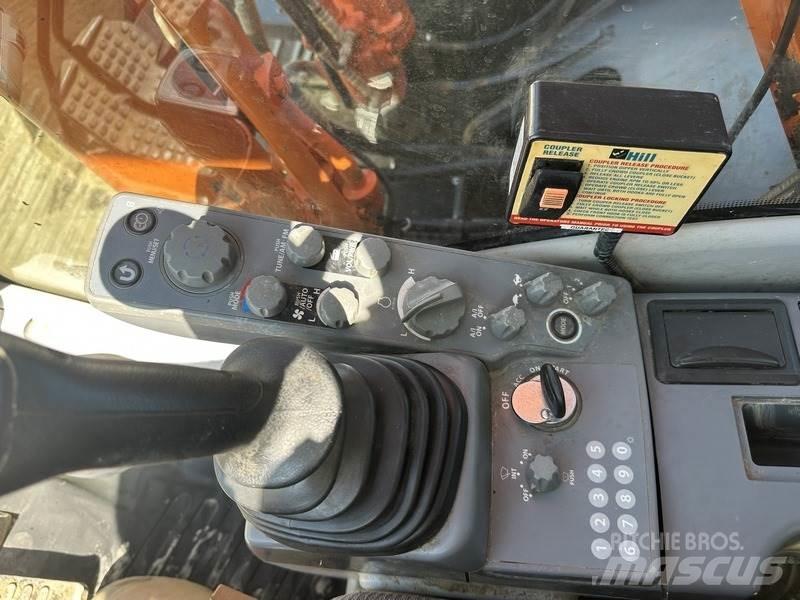 Hitachi ZX210LC-6 Pelle sur chenilles
