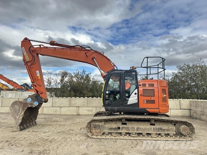 Hitachi ZX225USLC-6 Pelle sur chenilles
