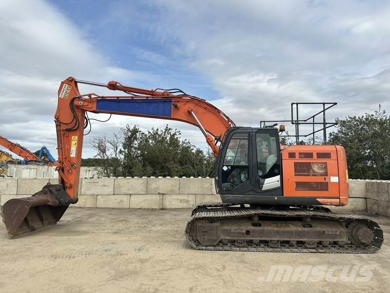 Hitachi ZX225USRLC-6 Pelle sur chenilles