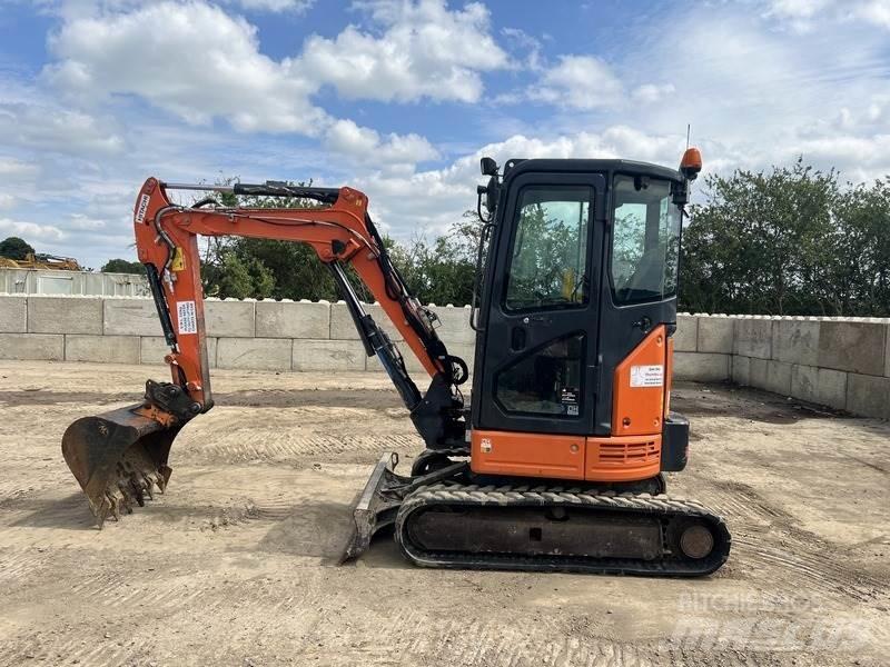Hitachi ZX26U-5A CR Pelle sur chenilles