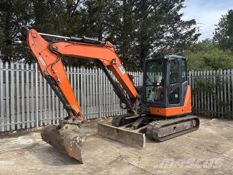 Hitachi ZX65 Mini pelle 7t-12t