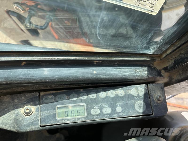 Hitachi ZX65 Mini pelle 7t-12t