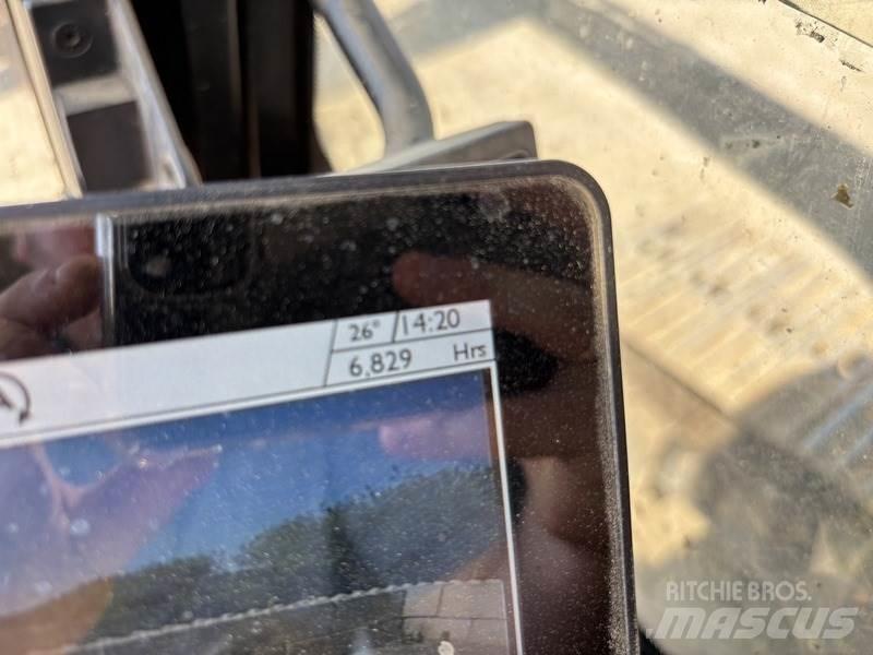 JCB 220X L 4F Pelle sur chenilles