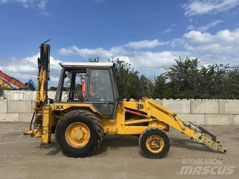 JCB 3CX Sitemaster Tractopelle