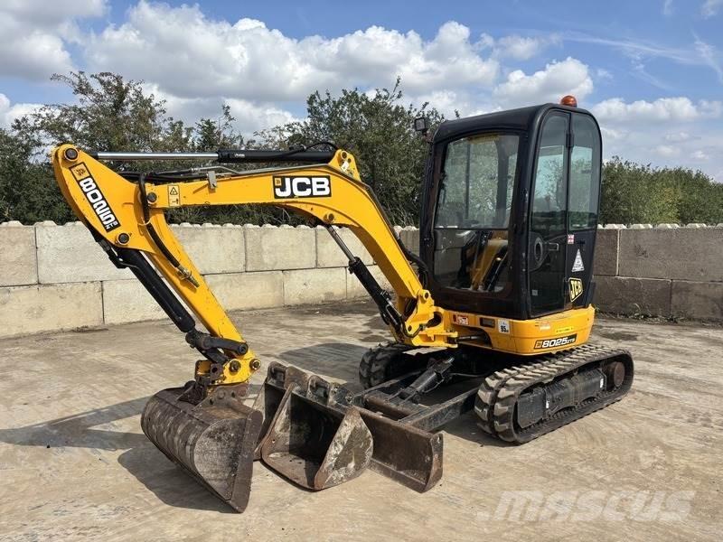 JCB 8025 ZTS Mini pelle < 7t