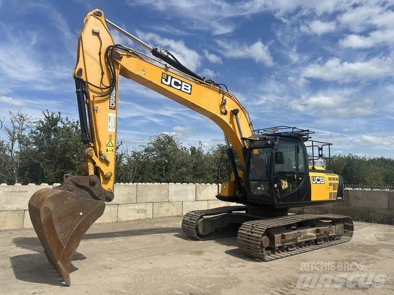 JCB JS220 LC Pelle sur chenilles