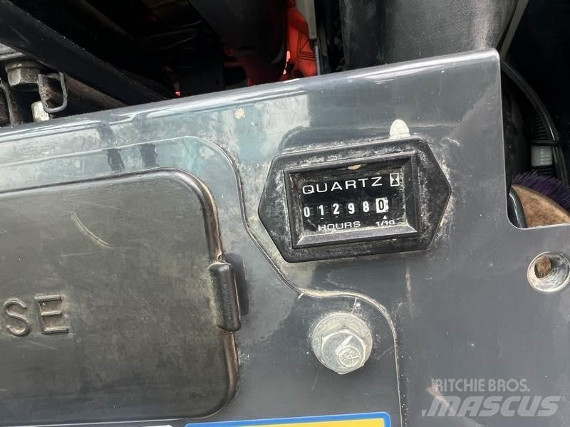 Kobelco SK28SR-6E Mini pelle < 7t
