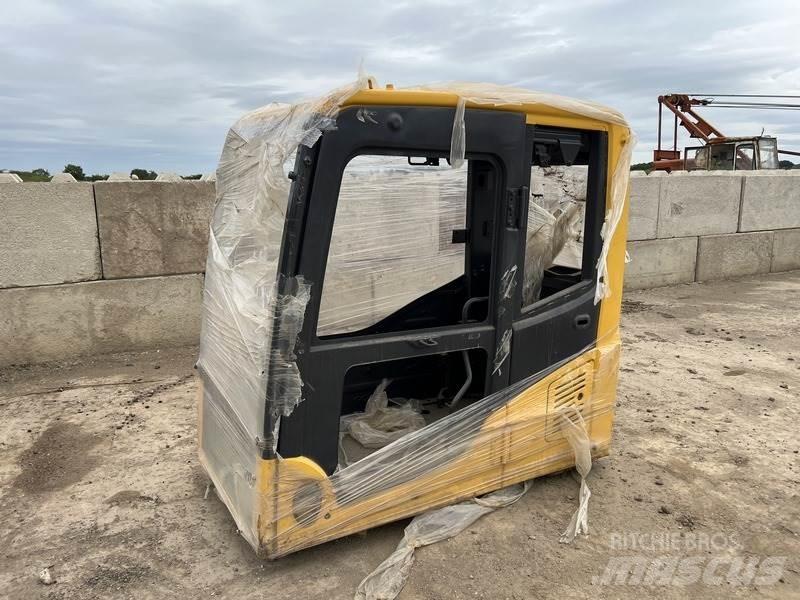 Komatsu PC130-8 Construction - Autres