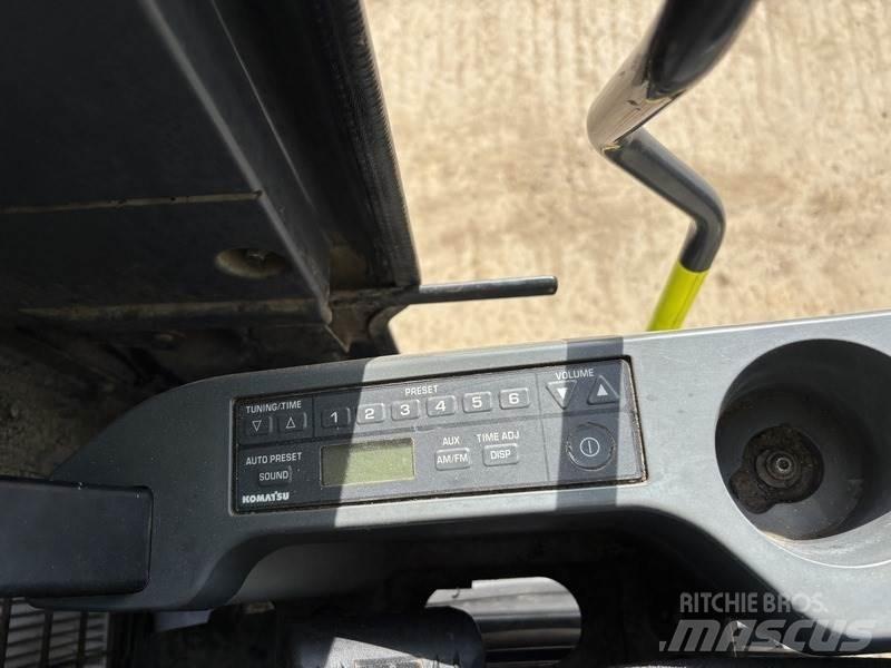 Komatsu PC210LC-10 Pelle sur chenilles