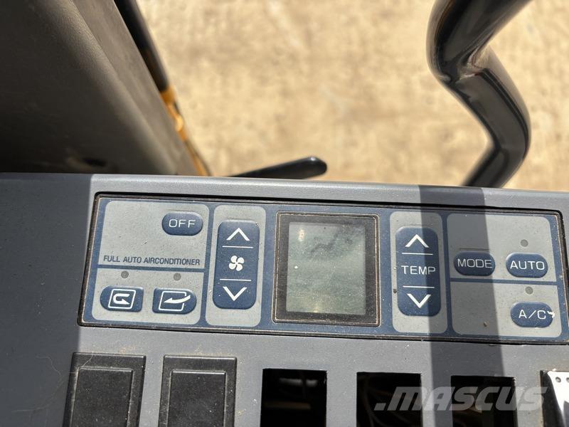 LiuGong CLG915E Pelle sur chenilles