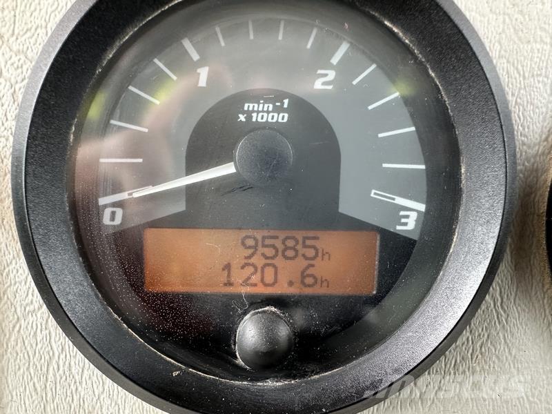 Moxy MT26 Tombereau articulé