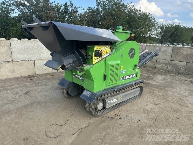 Terex BISON 35 Concasseur