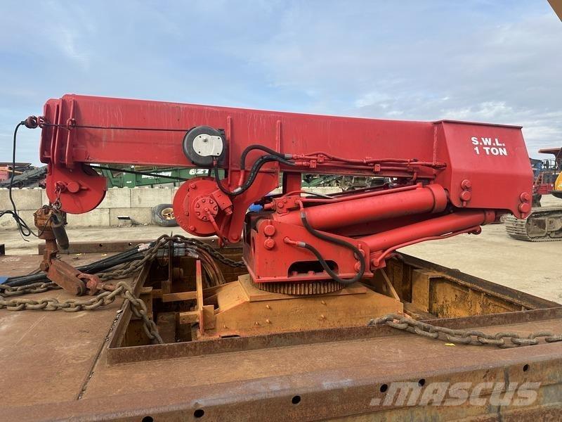 TMC Grove M977 Autre grue