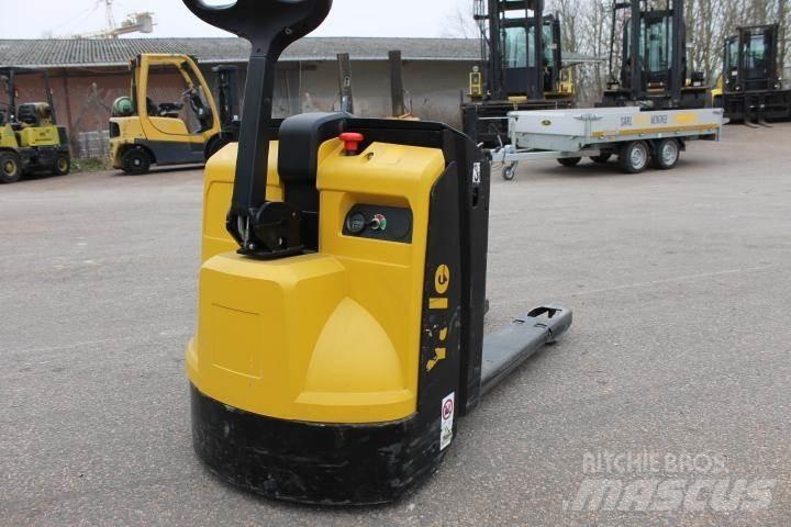 Yale MP18 Transpalette accompagnant