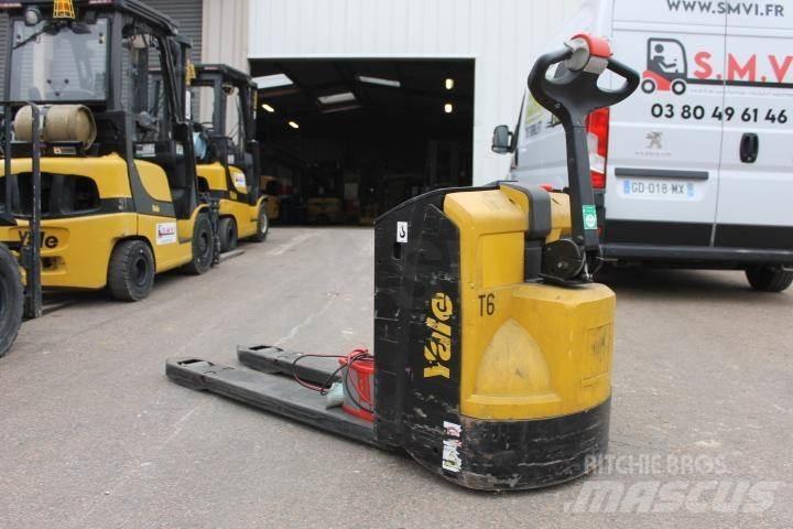 Yale MP20AC Transpalette accompagnant