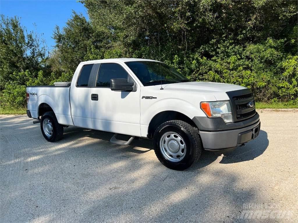 Ford F-150 Utilitaire benne