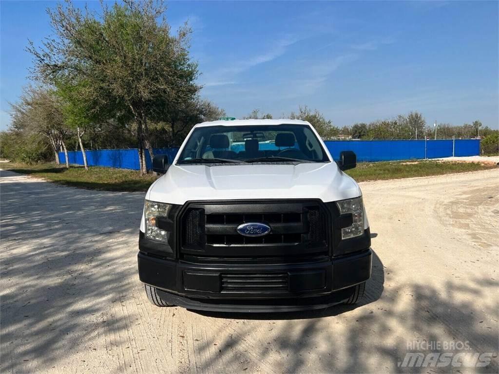 Ford F-150 Utilitaire benne