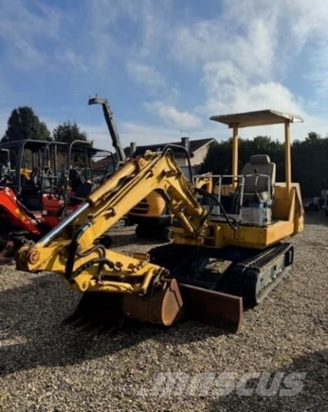 Komatsu PC20 Mini pelle < 7t
